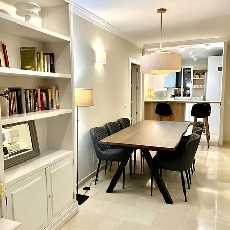 Playamar By The - Pool - Parking Apartment